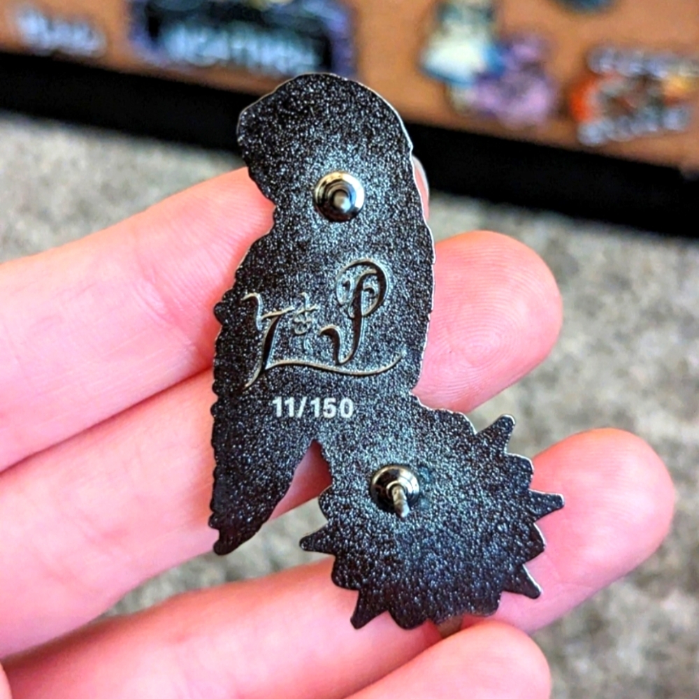 Z&P Owl Pin - Picture 2 of 2
